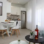 Under The Aqueduct Boutique House
