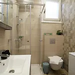 Under The Aqueduct Boutique House Kawala
