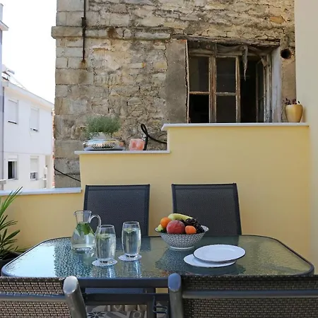 Apartament Under The Aqueduct Boutique House