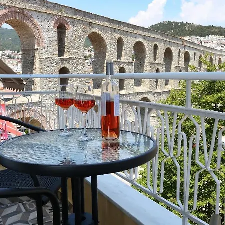 公寓 Under The Aqueduct Boutique House