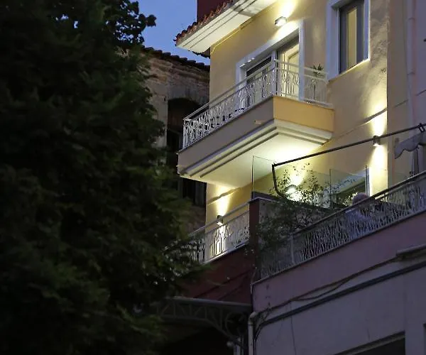 Under The Aqueduct Boutique House Apartament